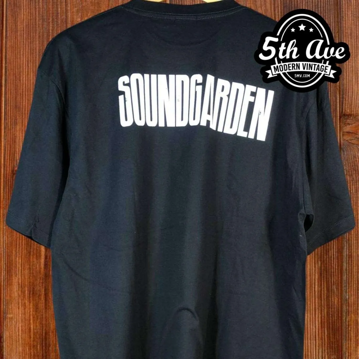 Bad Motor Finger: Rev Up Your Style with Soundgarden!