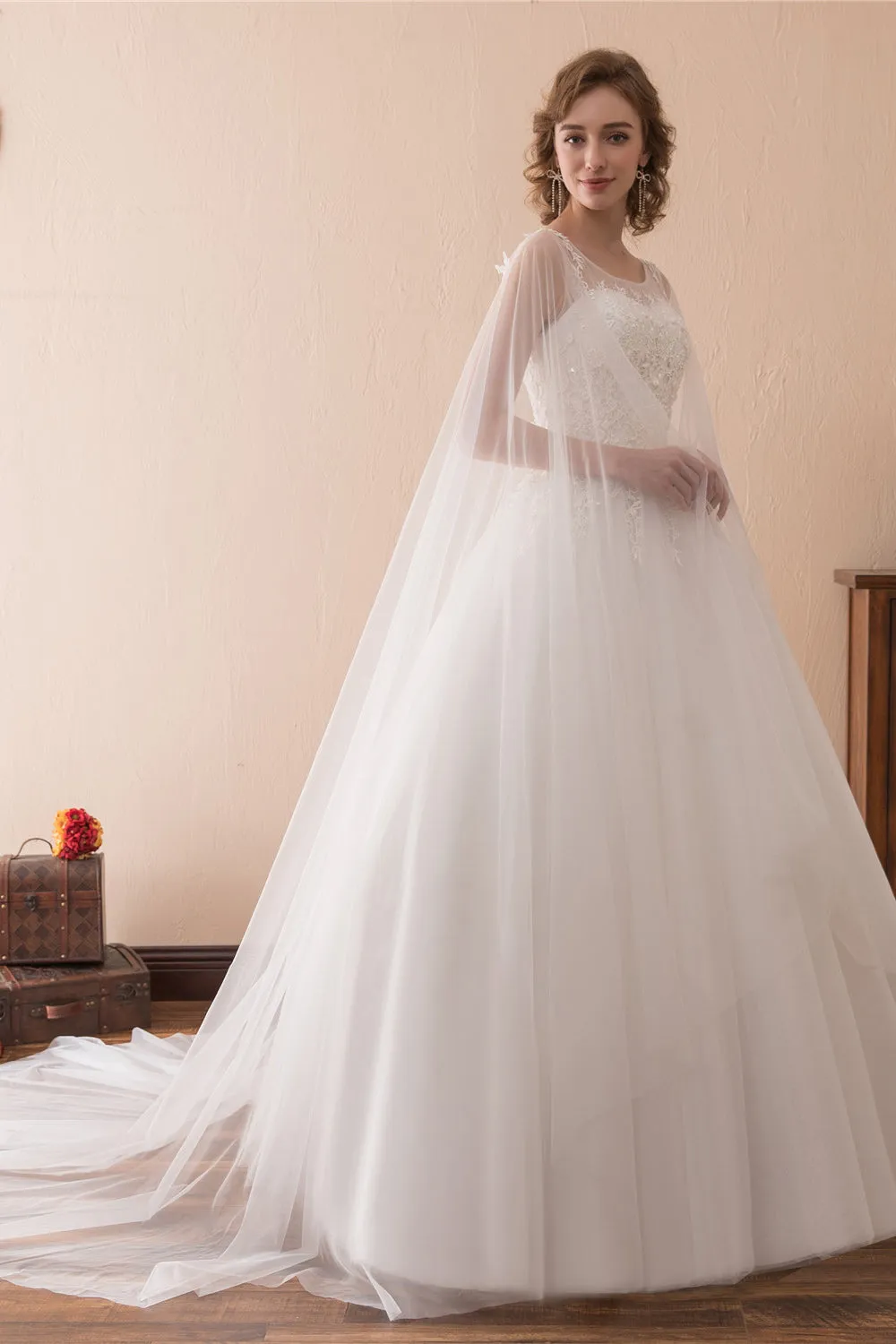 Cape Cloak Tulle Appliques White Wedding Dresses