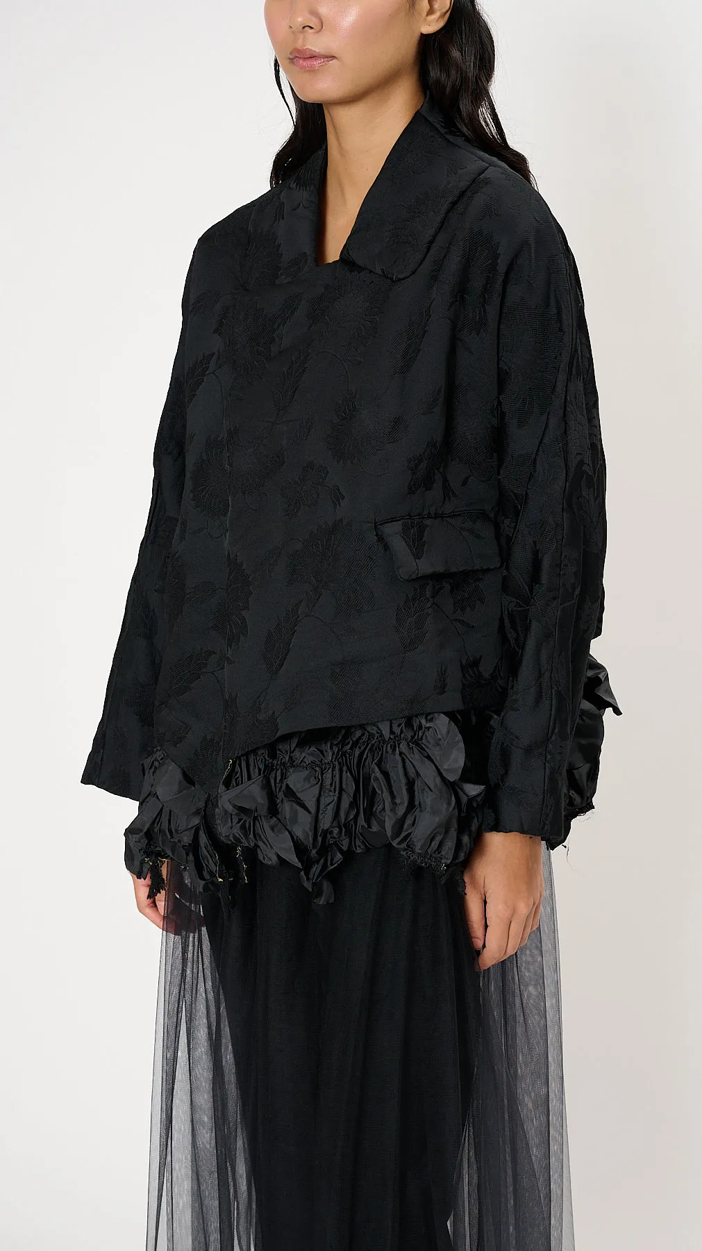 Classic Collar Jacquard Blazer in Black