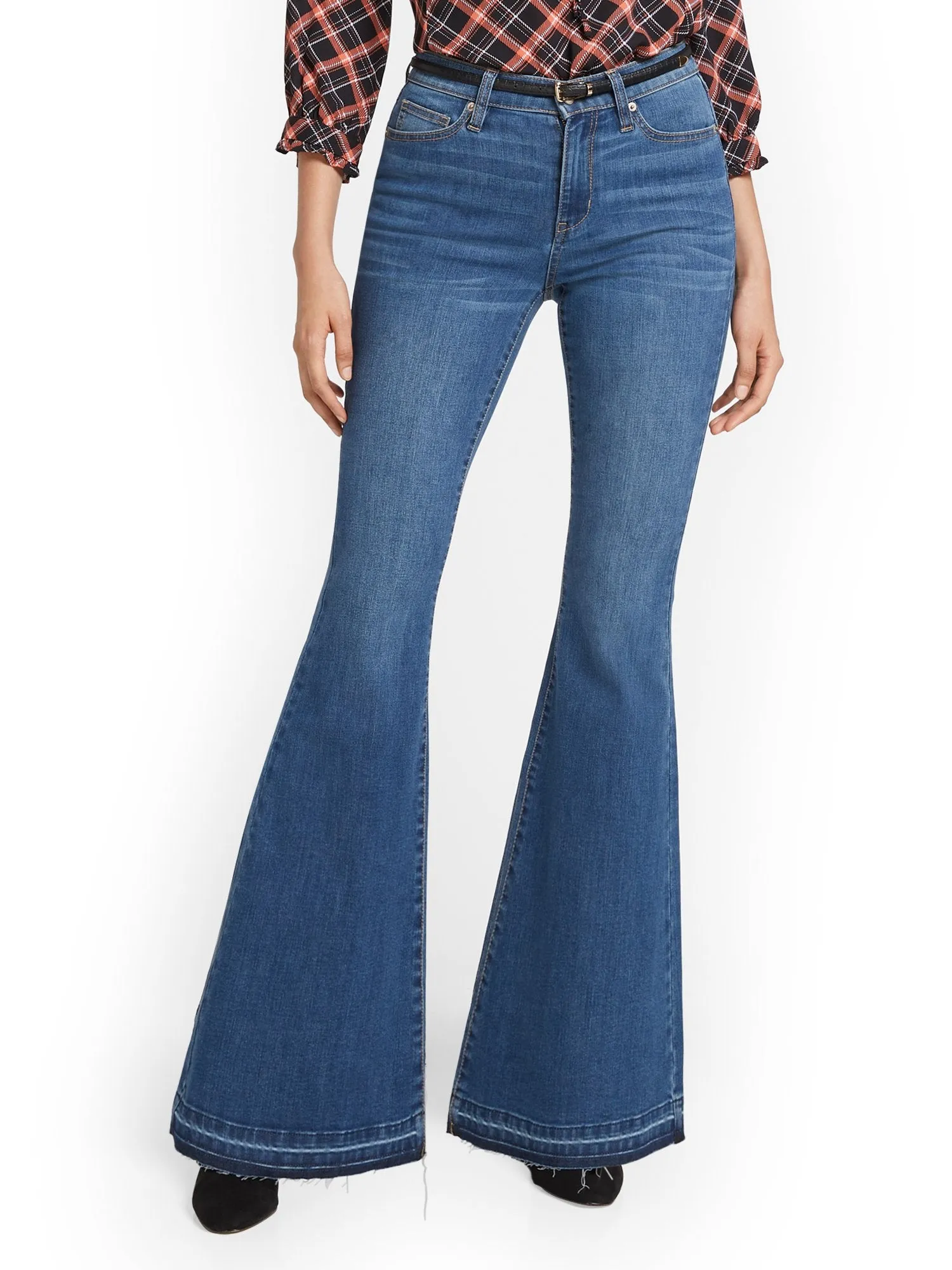 High-Waisted Flare Jeans - Medium Blue Wash