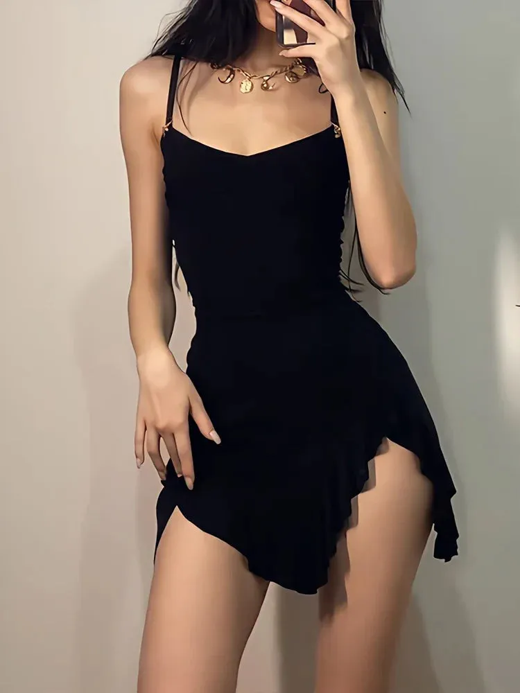 Hnzxzm Summer Sexy Mini Dress Women Sleeveless Strap Streetwear Backless Folds Bodycon Split Black Dress Party Elegant Dresses