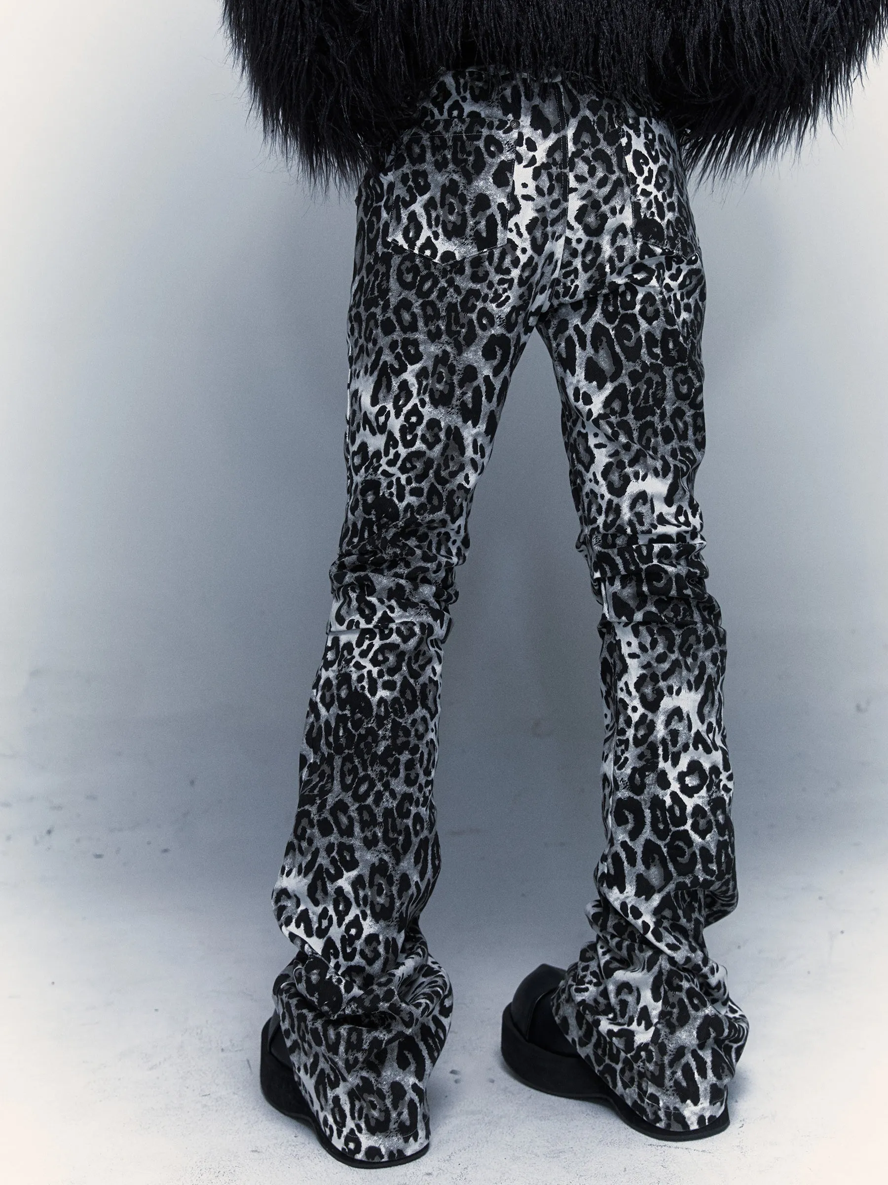 Leopard Print Slimming Flared Trousers