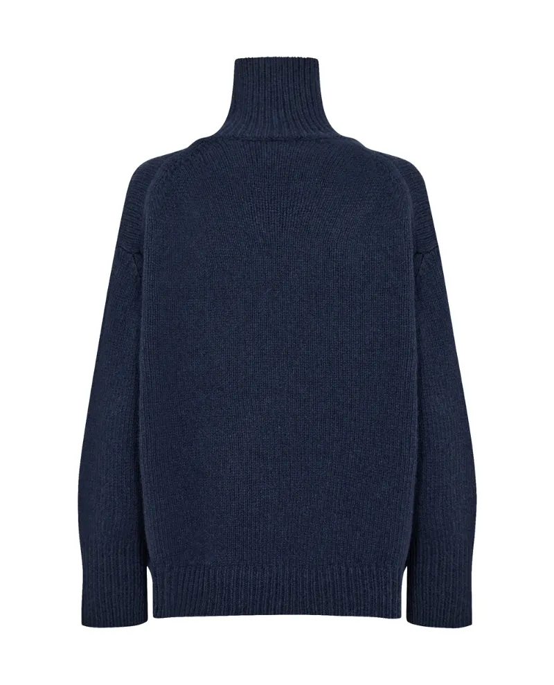 Levete Roon Perle Dark Navy Rollneck Knit