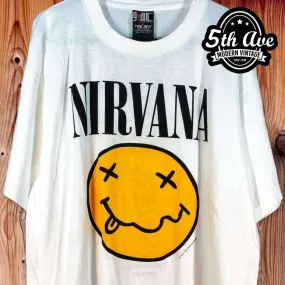 Nirvana Smiley Face - New Vintage Band T shirt