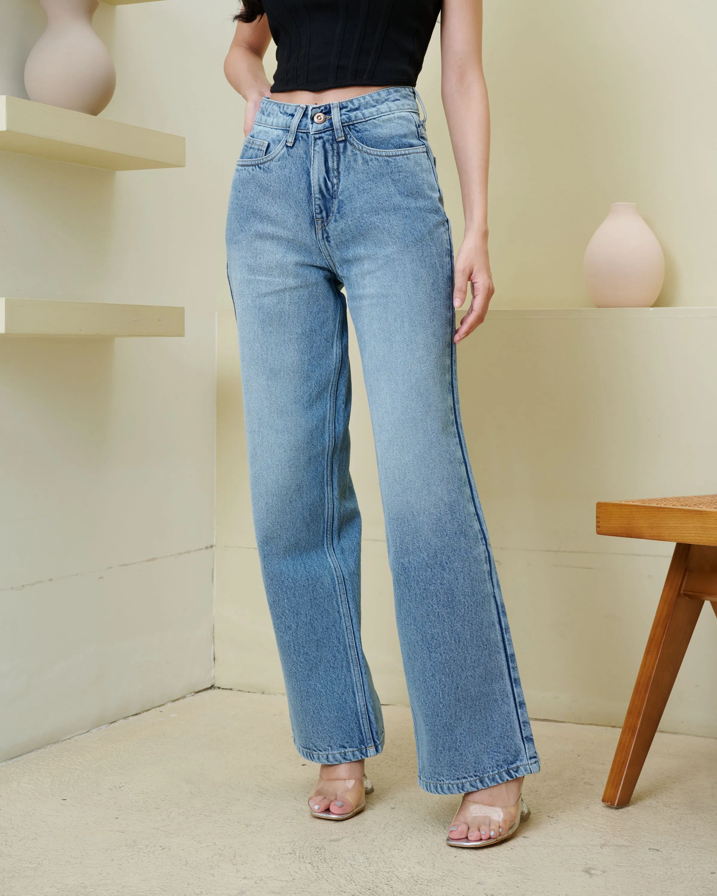 Oh So Vintage Wide Leg Jeans