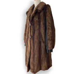 Stunning Vintage Fur Coat with Leather Inserts