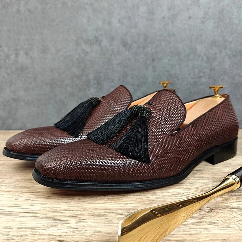 Veltique Slip-On Brogues