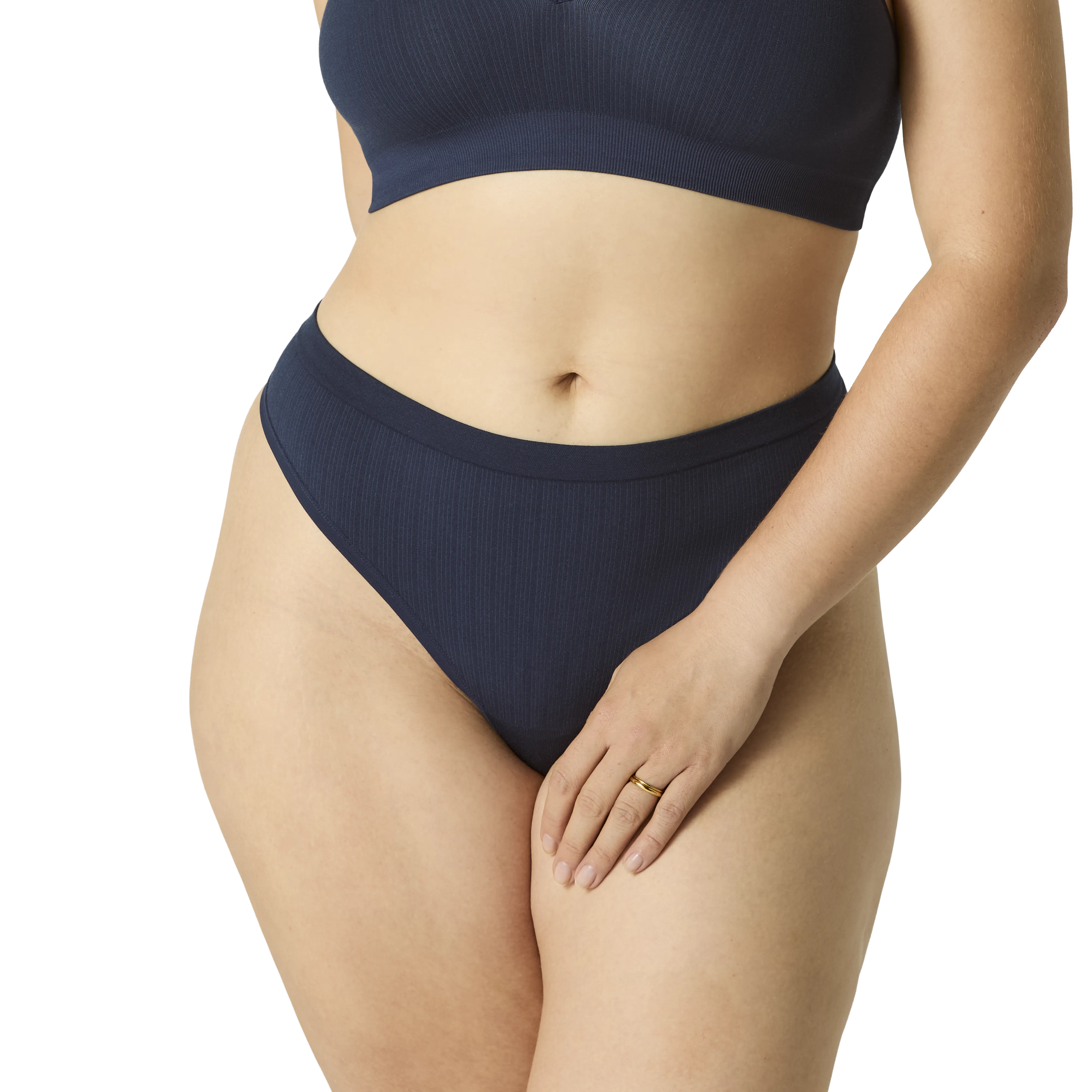 Women's Seamless Scoop Bralette   Thong